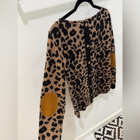 PINK CLOVER Abby Leopard Print Button Back Top S - Indie Sleaze Elbow Patch - Picture 11 of 13